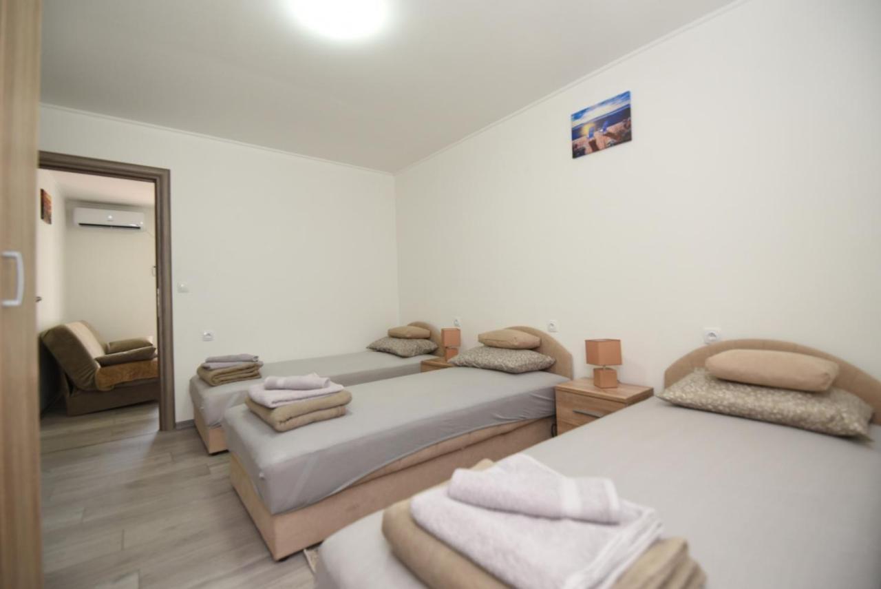 Apartment Miske Ivanica Exteriör bild