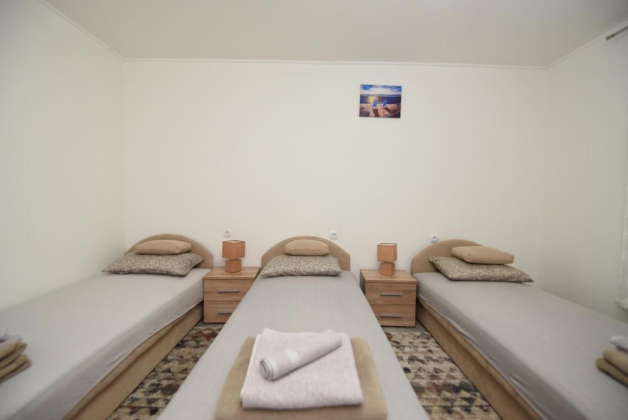 Apartment Miske Ivanica Exteriör bild