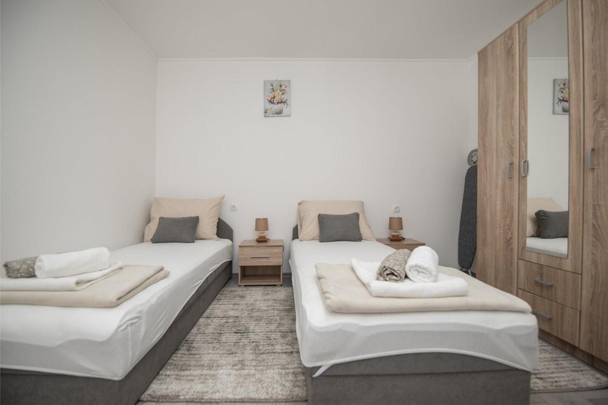 Apartment Miske Ivanica Rum bild